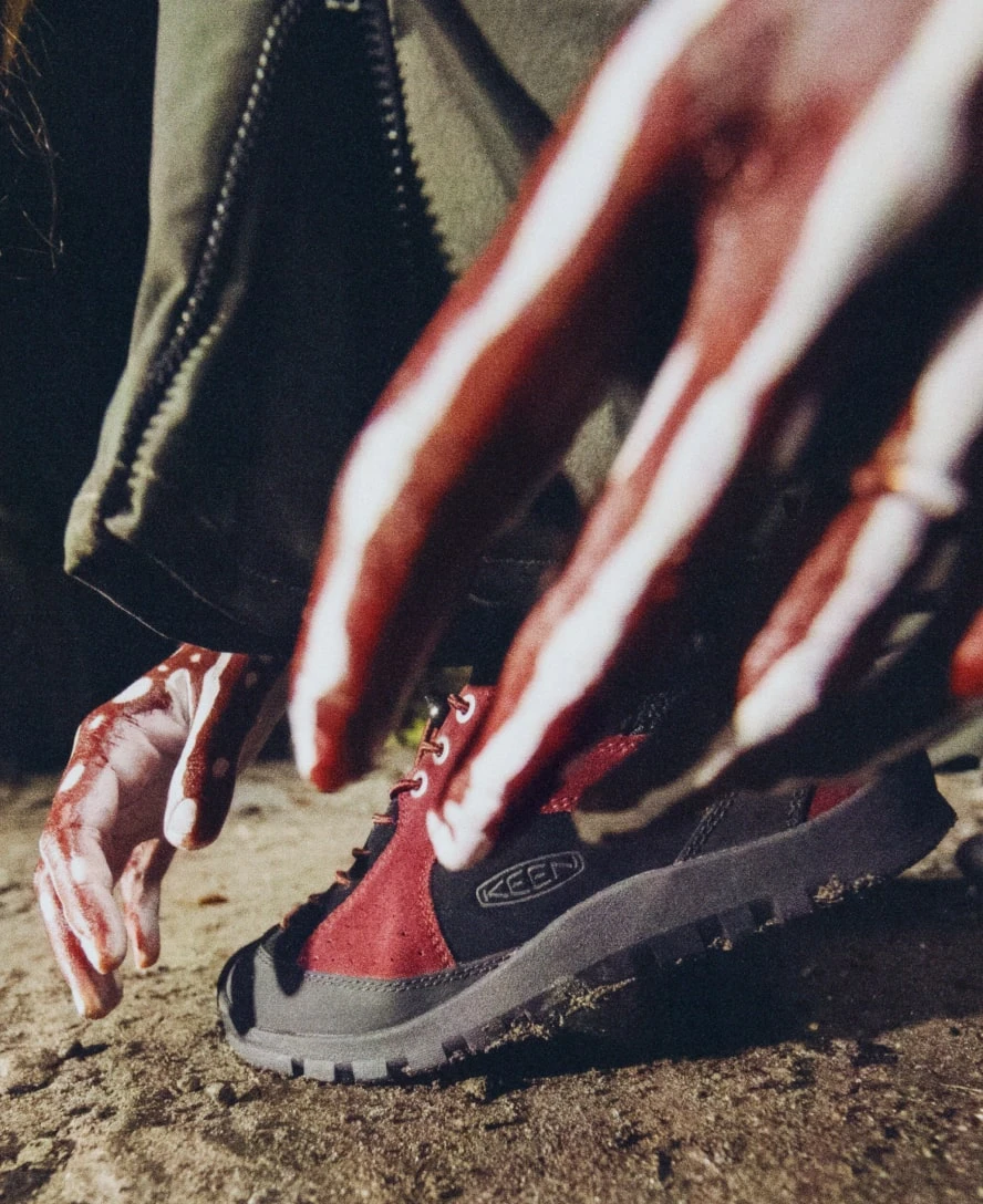 Keen Women's Jasper Rocks Sneaker X Hiking Patrol | Phantasmal Red - Image 9