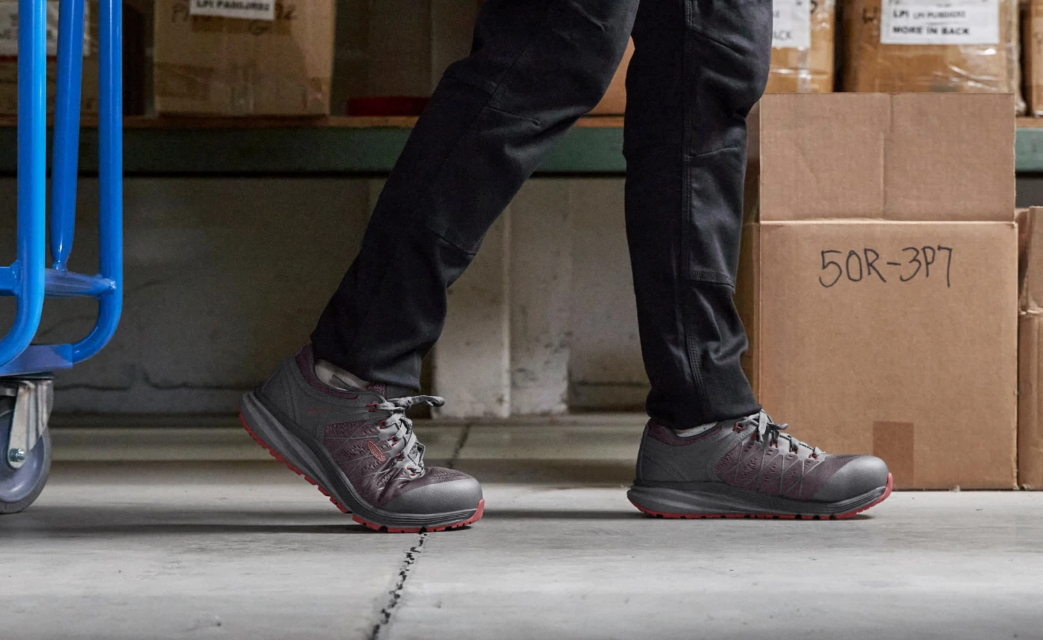 Keen Women's Vista Energy (Carbon-Fiber Toe) | Magnet/Rhubarb - Image 5