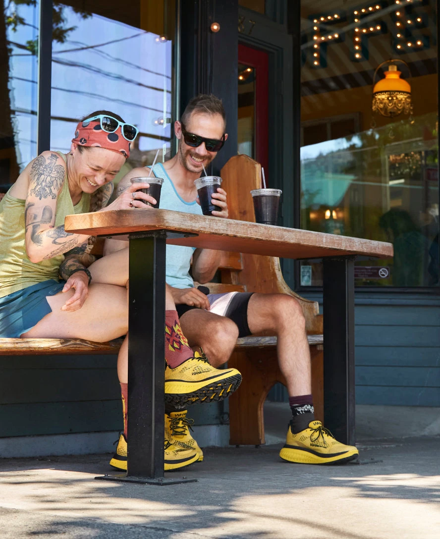 Women's WK400 Walking Shoe | KEEN Yellow/Black - Image 8